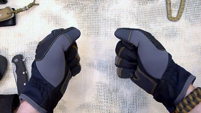 Видео обзор перчаток зимних Winter Armor от "Mechanix". смотреть онлайн