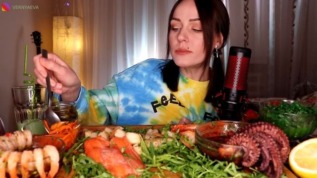 EATING | Осьминог, лосось, креветки, гребешки, закуски | Seafood не MUKBANG смотреть онлайн