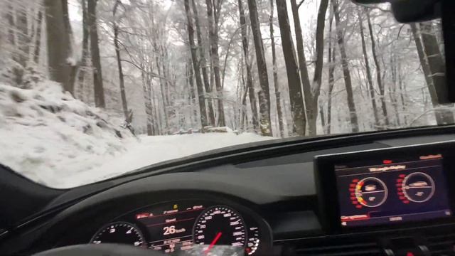 Audi A6 allroad 3.0 BiTDI (320 hp) quattro Driving in the Snow | 4K смотреть онлайн