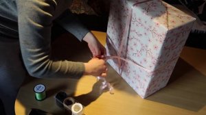 ? Самые простые способы упаковки подарка ?