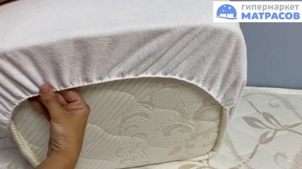 Видеообзор на наматрасник Sleeptek