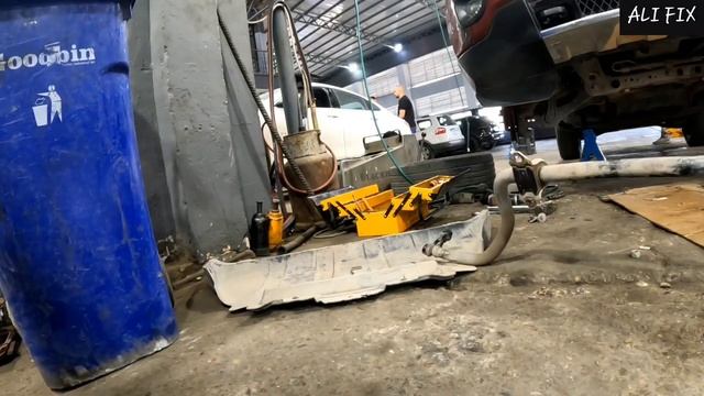 замена карданного вала ( ось CV )втулки и тяги стабилизатора -джип гранд чероки jeep grand cherokee смотреть онлайн