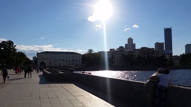 Достопримечательность Плотинка в Екатеринбурге смотреть онлайн