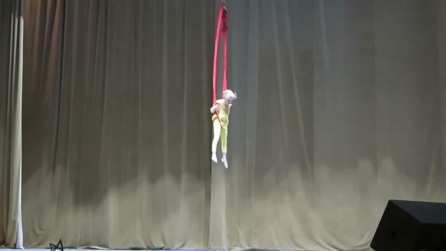 Отборочный тур Юные таланты ДК Октябрь 15.03.2018 Настя петли Цирковая студия Браво Подольск смотреть онлайн