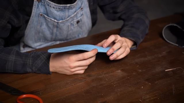 СДЕЛАНО В РОССИИ! РЕЖЕМ RALF RINGER — ЧТО ВНУТРИ? смотреть онлайн