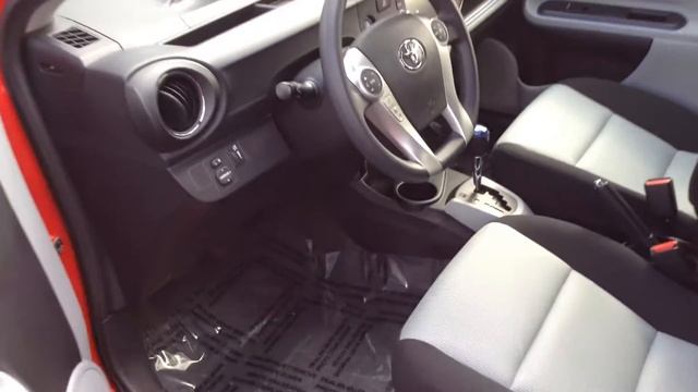 2013 Toyota Prius C from Kendall Subaru of Eugene смотреть онлайн