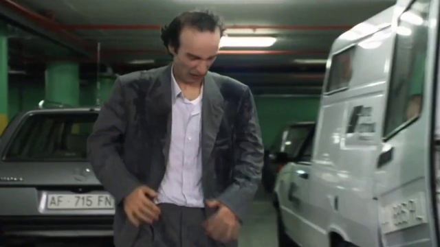 Напугал синьору | Монстр 1994 смотреть онлайн