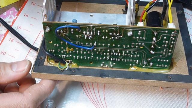 Ремонт акустики JB 406 смотреть онлайн
