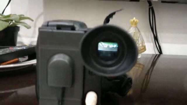 JVC modelo Compact Vhs Camcorder Gr-ax827 смотреть онлайн