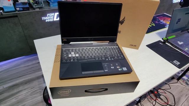 Asus TUF Gaming FX506LHB смотреть онлайн