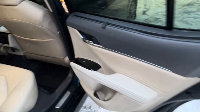 Продажа Тойота Камри на максималках, 2018 год выпуска, 149000 км., два владельца, состояние ураган) смотреть онлайн