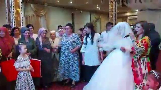 КЕЛИН САЛОМ ЖУДА ДАХШАТИ БУЛДИ! КУРИНГ ХАВАС ҚИЛИНГ! смотреть онлайн