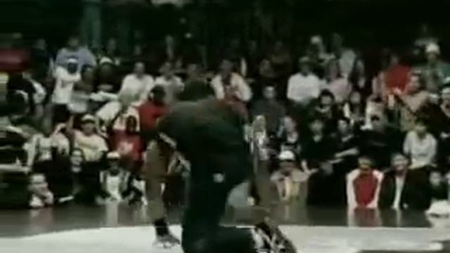 B-Boy Junior Breakdance