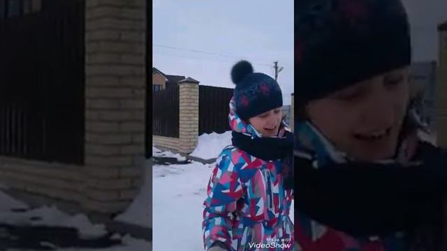 Гуляю с собакой🐶🐶🐶🐶🐕 (первое видео) смотреть онлайн