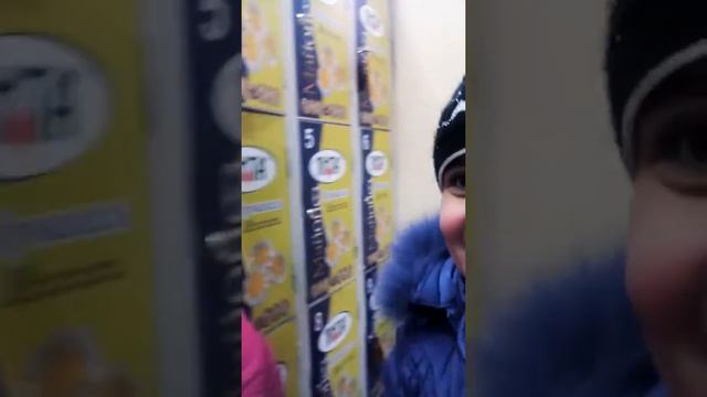 Идём в магазин-Янта Часть №1 XD смотреть онлайн