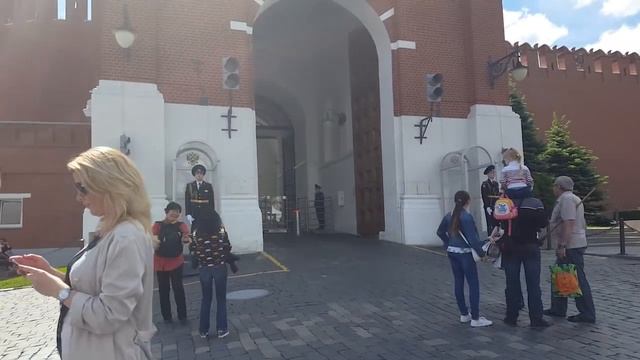 VLOG: На Красной площади / Влог из дома смотреть онлайн