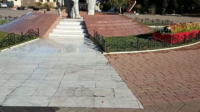 Со своей ненаглядной спутницей укатила на море. Часть 1. Адлер в Октябре. смотреть онлайн