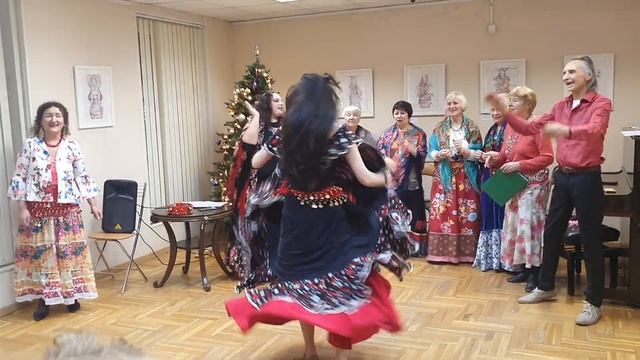 "Яхонтовые" и Манина Диана - Хоп-хоп! смотреть онлайн