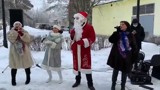 Новогоднее поздравление от Брянской областной филармонии смотреть онлайн