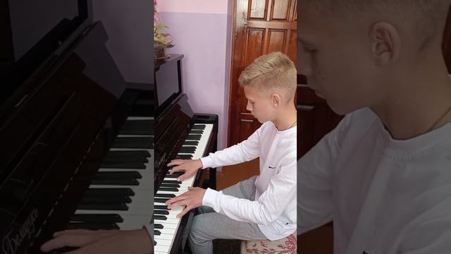 Русецкий Иван, старшая группа, номинация "фортепиано", Мирская ДШИ, Глен Миллер "Лунная серенада" смотреть онлайн