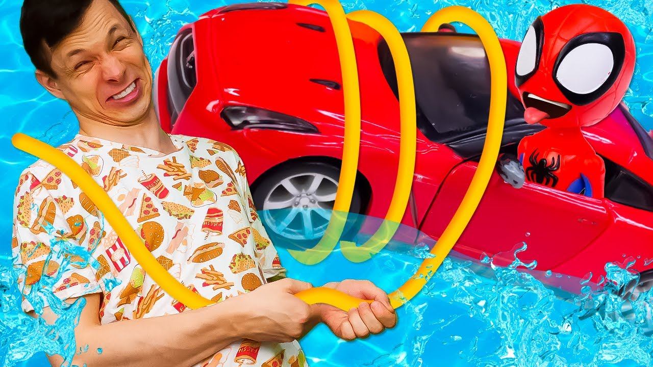 Видео для мальчиков - Гоблин столкнул машину Человека Паука в воду! Супергерои Марвел и машинки смотреть онлайн