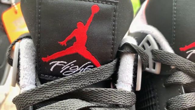 Air Jordan 4 2019 OG Retro Bred Replica VS Retail Comparison смотреть онлайн