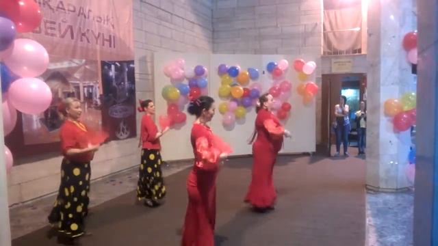 "Ночь в музее"3 Испанский танец смотреть онлайн