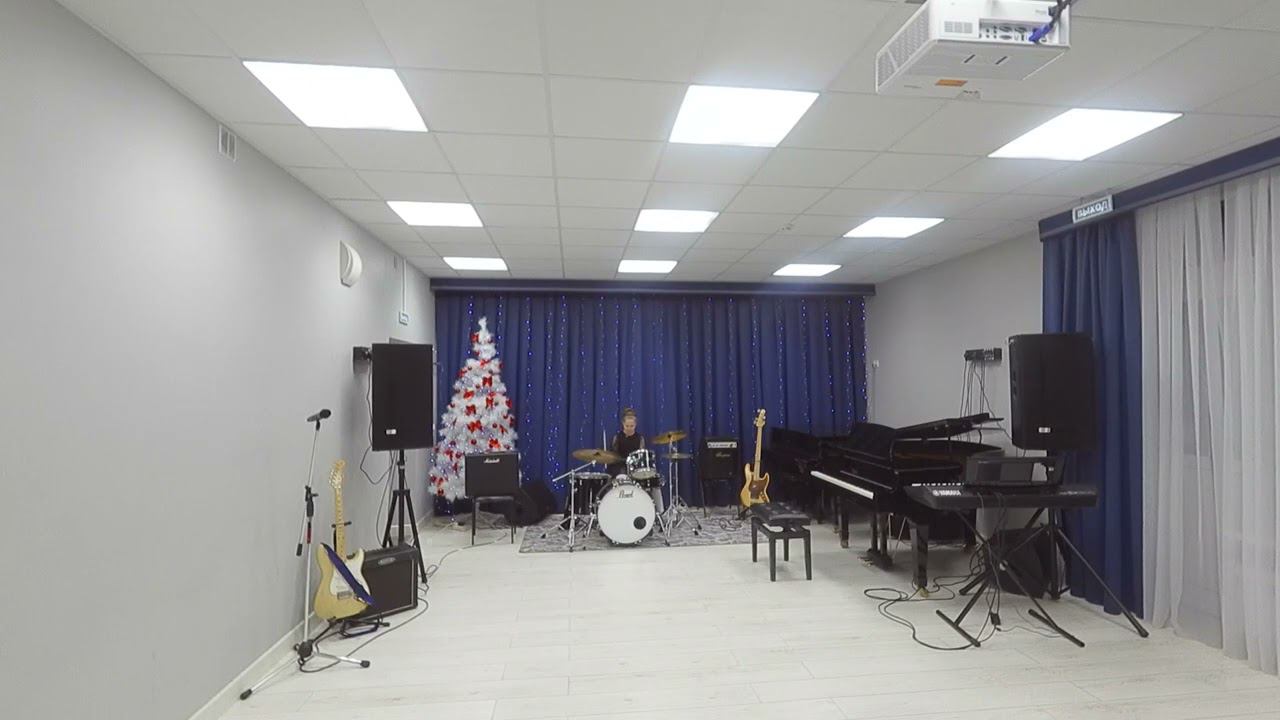 Karen Souza «Creep» смотреть онлайн