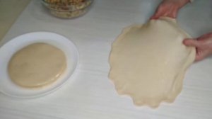 Плацинды с яблоками, молдавские плацинды из вытяжного теста