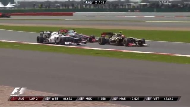 Brilliant overtaking move by Kamui Kobayashi… pure class!! смотреть онлайн
