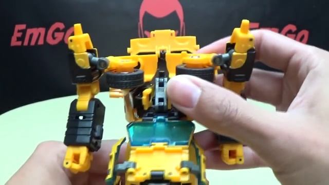Bad Cube SUNSURGE (Masterpiece Sunstreaker): EmGo's Transformers Reviews N' Stuff смотреть онлайн