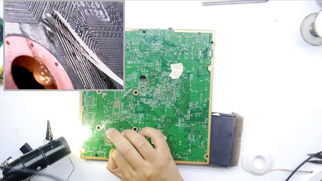 REPARA XBOX 360 SLIM CORONA ERROR 0101 NAND / REPARAR PISTAS смотреть онлайн