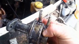 КАК заменить подкачивающий насос Форд Транзит 2.5 d или ПОЧЕМУ он глохнет на холостых оборотах