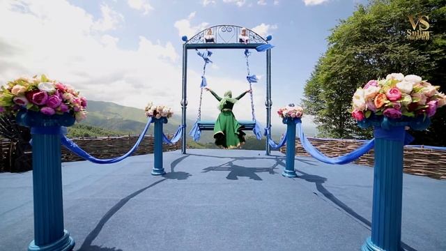 Айна Исаева в горах Беноя смотреть онлайн