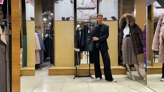 Луки Ланика со стилистом смотреть онлайн