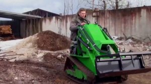 Универсальный бортоповоротный гусеничный мини-погрузчик. МиниП.