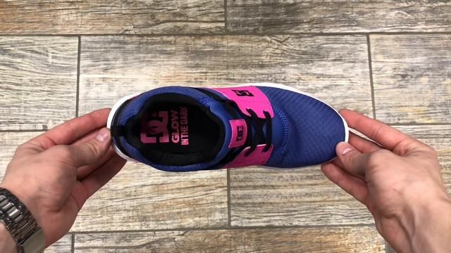 КРОССОВКИ ДЕТСКИЕ DC SHOES HEATHROW SE G SHOE BLUE/PINK смотреть онлайн