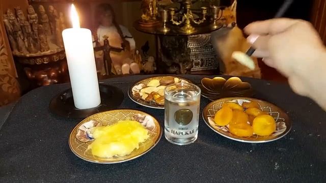 КОЛЯДОВАТЬ НА УДАЧУ СЕБЕ ДЛЯ ВСЕХ ВЕДЬМИНА ИЗБА смотреть онлайн