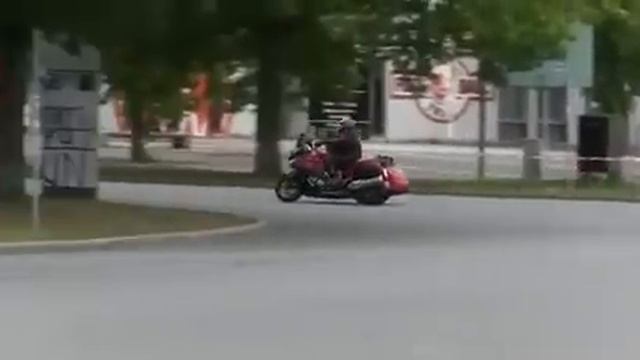 Мотоцикл BMW K1600 Gt C коляской