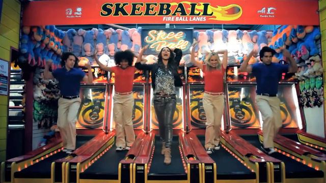 Victorious Cast - Beggin' On Your Knees Ft. Victoria Justice