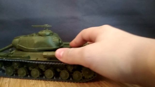 ОБЗОР СБОРНЫХ МОДЕЛЕЙ: Zvezda 1/35 ИС-2 смотреть онлайн