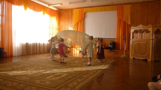 8 марта 2014 года, утренник группа 12, д/сад "Росинка" смотреть онлайн