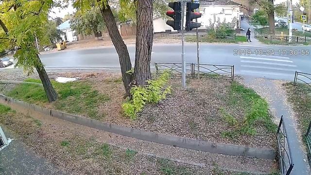 Камера Polyvision PD-IP2-B2.8 v.2.4.2