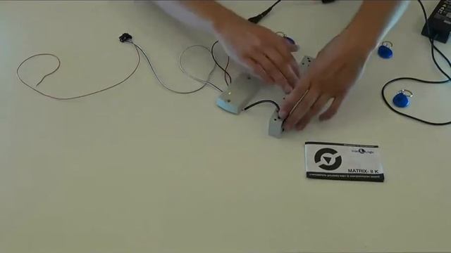 Считыватель со встроенным контроллером Matrix II K смотреть онлайн