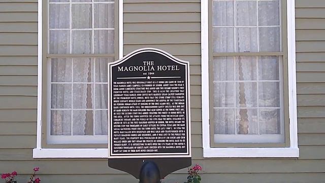🏨 🛣️ Traveling With John-The Haunted Magnolia Hotel, Seguin, Texas смотреть онлайн