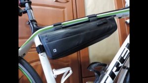 Водонепроницаемая сумка Rhinowalk под раму велосипеда или электровелосипеда.