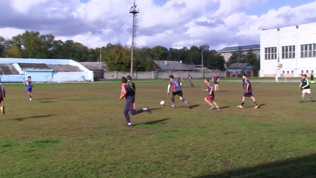 ФУТБОЛ. ЗОЛОТАЯ ОСЕНЬ. смотреть онлайн