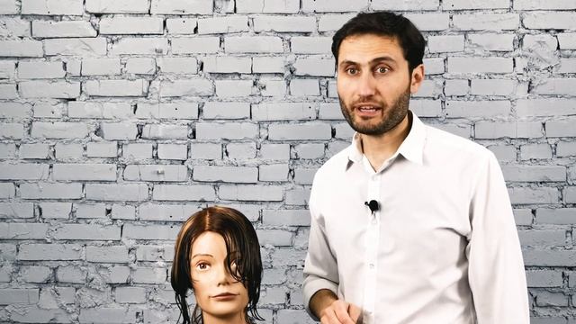 Начните работу бритвой на волосах с этого правила (женские и мужские стрижки) смотреть онлайн