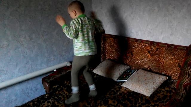 Прикольные Танцы смотреть онлайн
