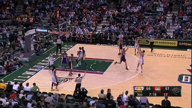 [March 28, 2013] Ersan Ilyasova - 20 Points, 4 Rebounds, 4 Steals Full Highlights vs L.A. Lakers смотреть онлайн